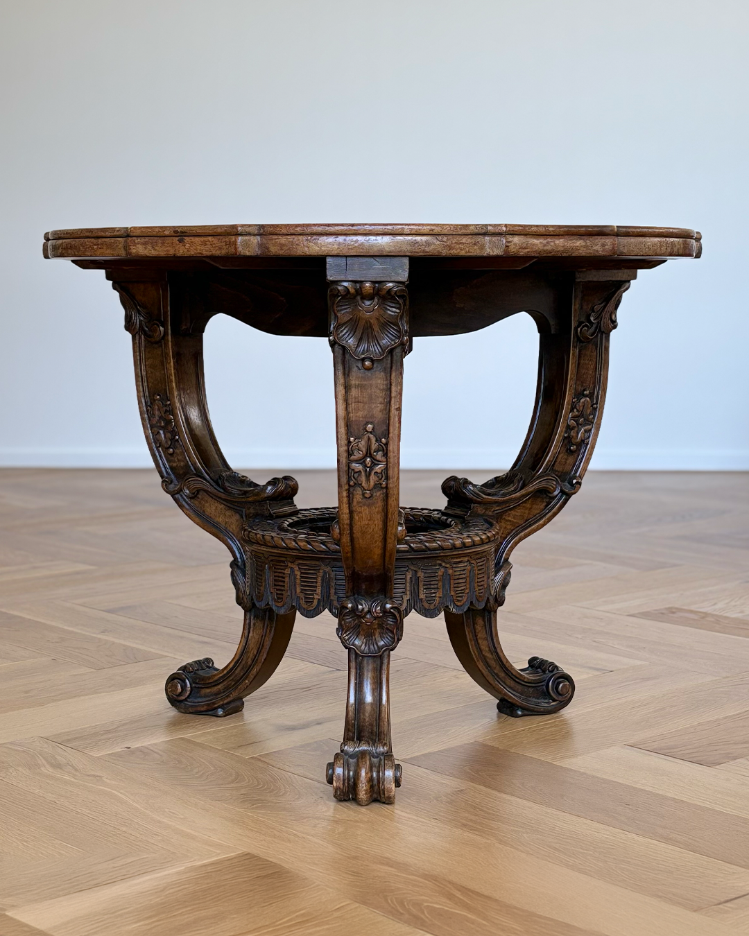 19th-century tortoiseshell veneer occasional table – France or Italy