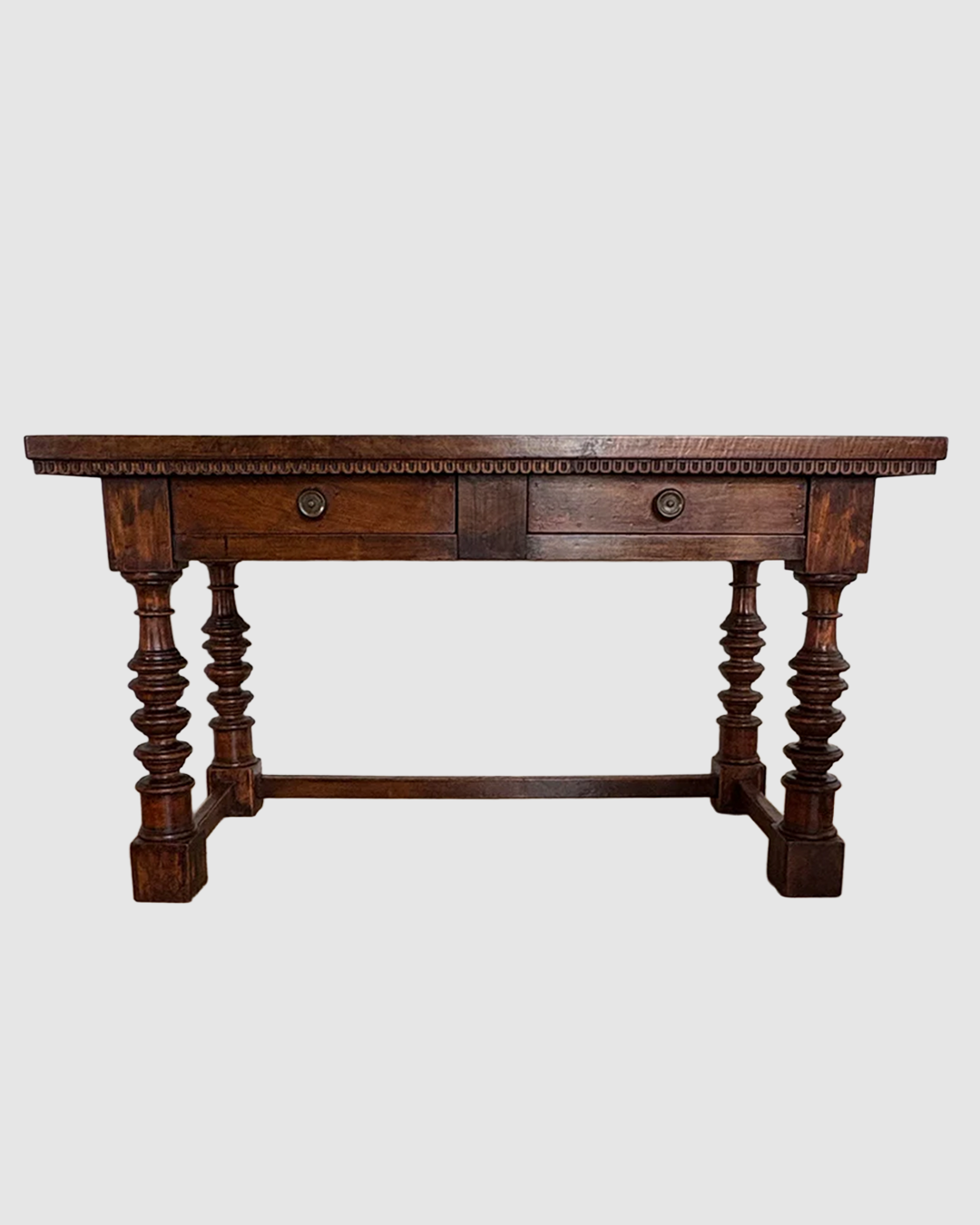 18th century walnut side table – Italy