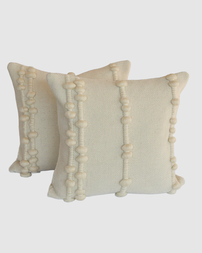 Ivory cushion in Patagonian sheep wool